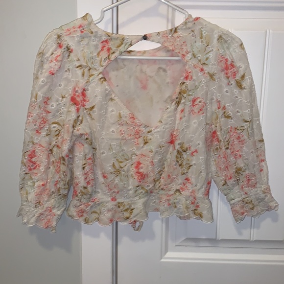 Floral Blouse - Picture 5 of 6
